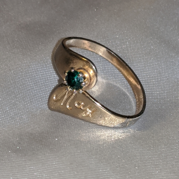 Vintage Emerald/May Ring - Picture 7 of 12